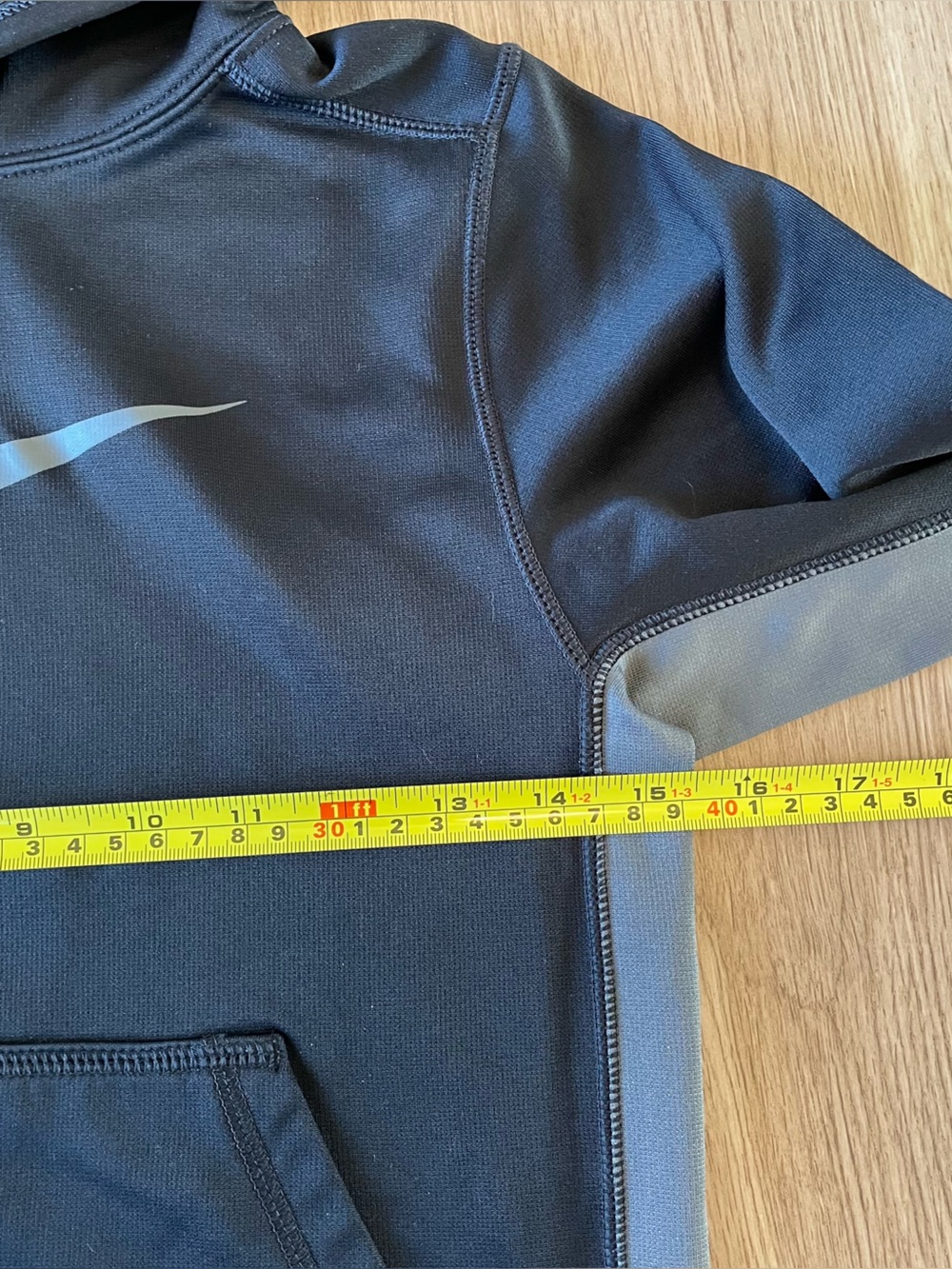 Nike Therma-FIT Boys S Black/Gray Pullover Hoodie Fleece Logo Athletic Small - Picture 8 of 8